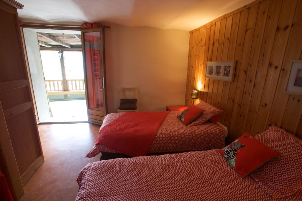 ארביו Le Chalet Viso חדר תמונה